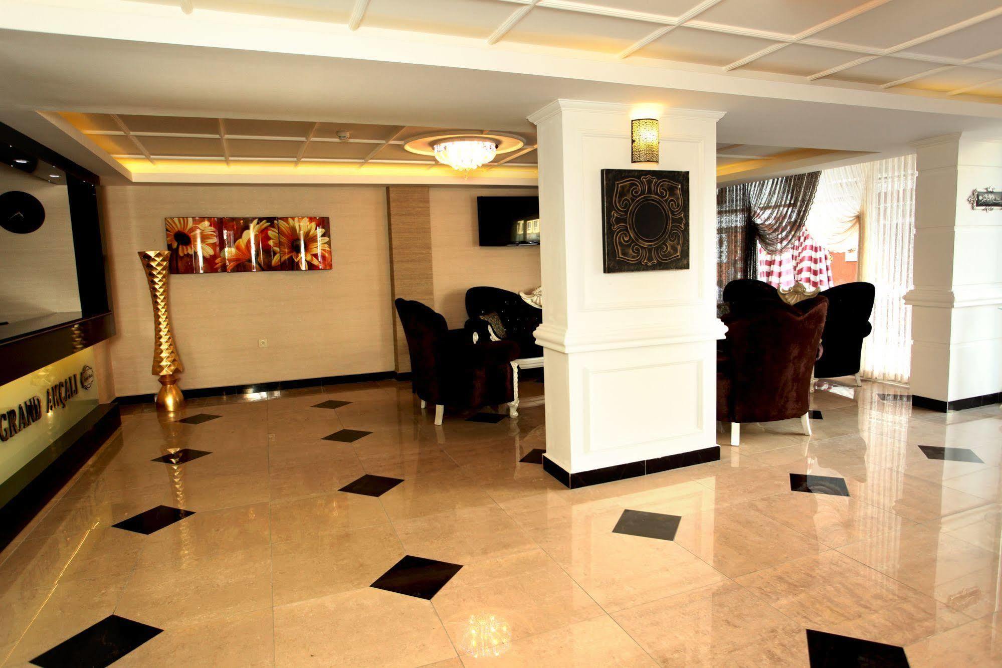 Grand Akcali Otel İskenderun エクステリア 写真